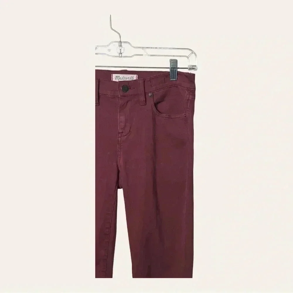 1145. Madewell HI RISE SKINNY SKINNY DENIM‎ JEANS BURGUNDY IN COLOR SIZE 26